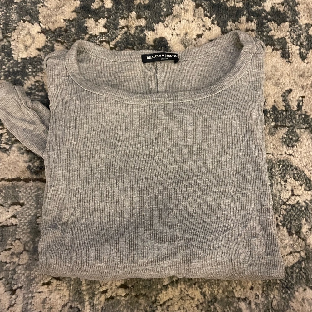 Brandy Melville Ribbed long sleeve